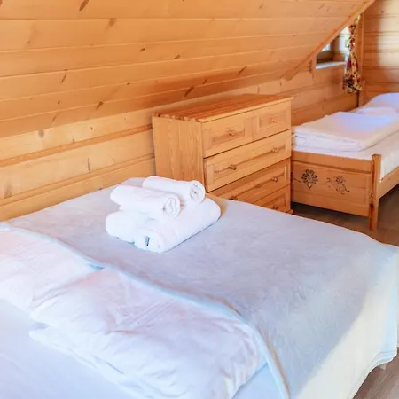 Semesterbostad Osada Brzezia